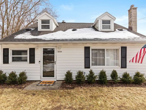 3644 Auburn Avenue NE, Grand Rapids, MI 49525