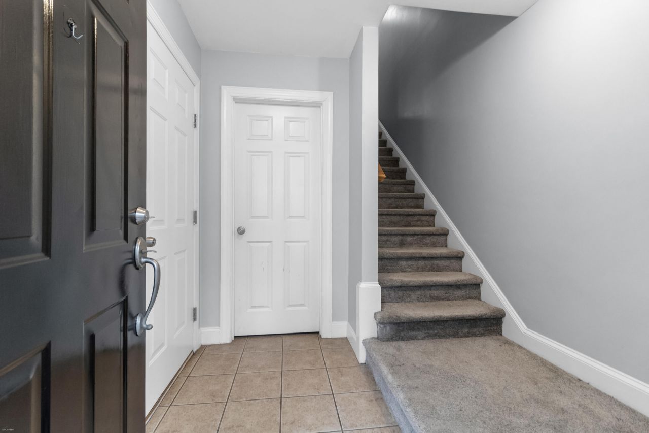 4008 Radcliffe Place Drive Photo 4