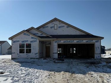 212 Monroe Way, New Carlisle, OH 45344