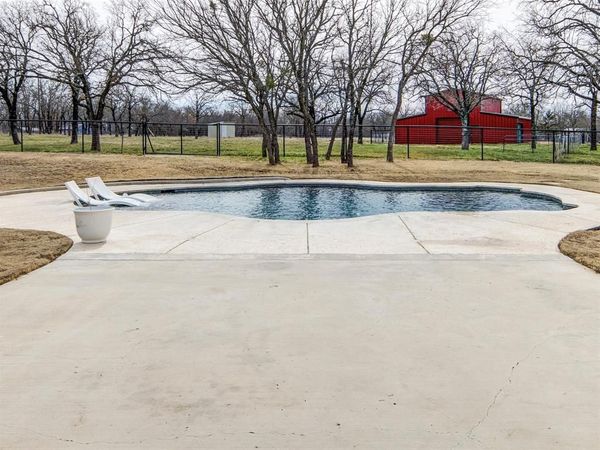 676 Private Road 3628, Bridgeport, TX 76426