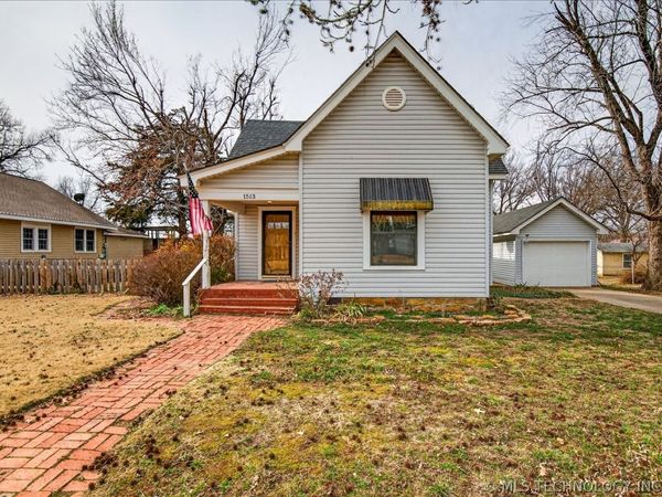 1513 Leahy Avenue, Pawhuska, OK 74056