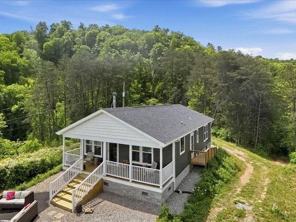 3796 Highway 25E S, Tazewell, TN 37879