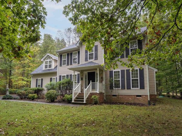 240 OAKMONT DR, Gordonsville, VA 22942