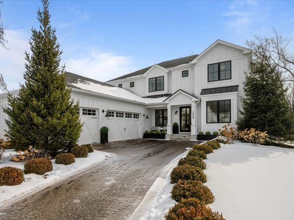 1555 Samanthas Way, Deerfield, IL 60015