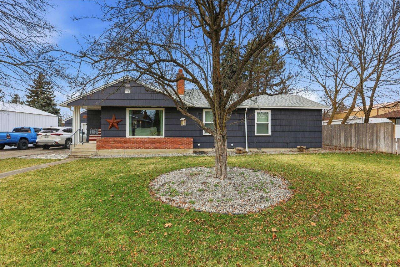 417 N Burns Rd, Spokane Valley, WA 99216 Main Photo