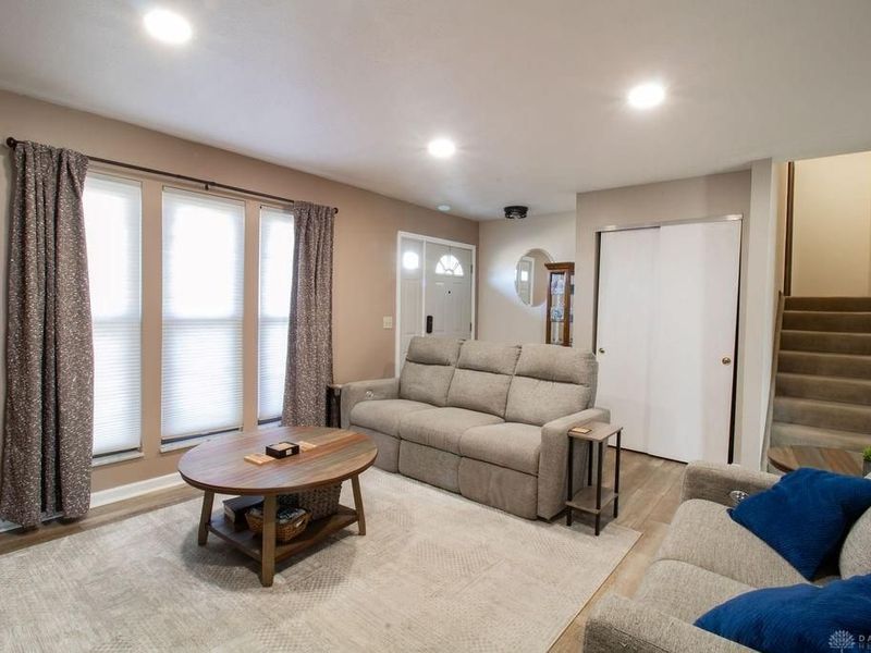 5943 Green Crest Drive, Fairfield Township, OH 45011 Photo 2