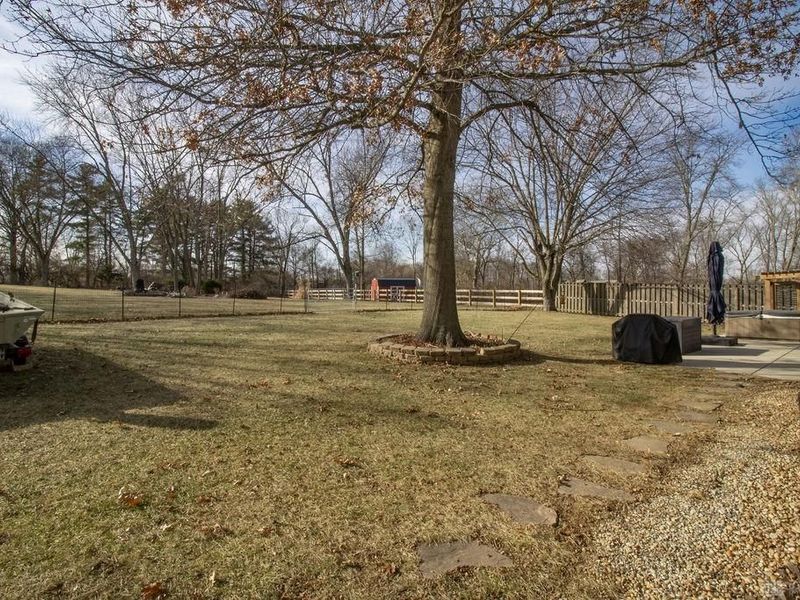 5943 Green Crest Drive, Fairfield Township, OH 45011 Photo 24