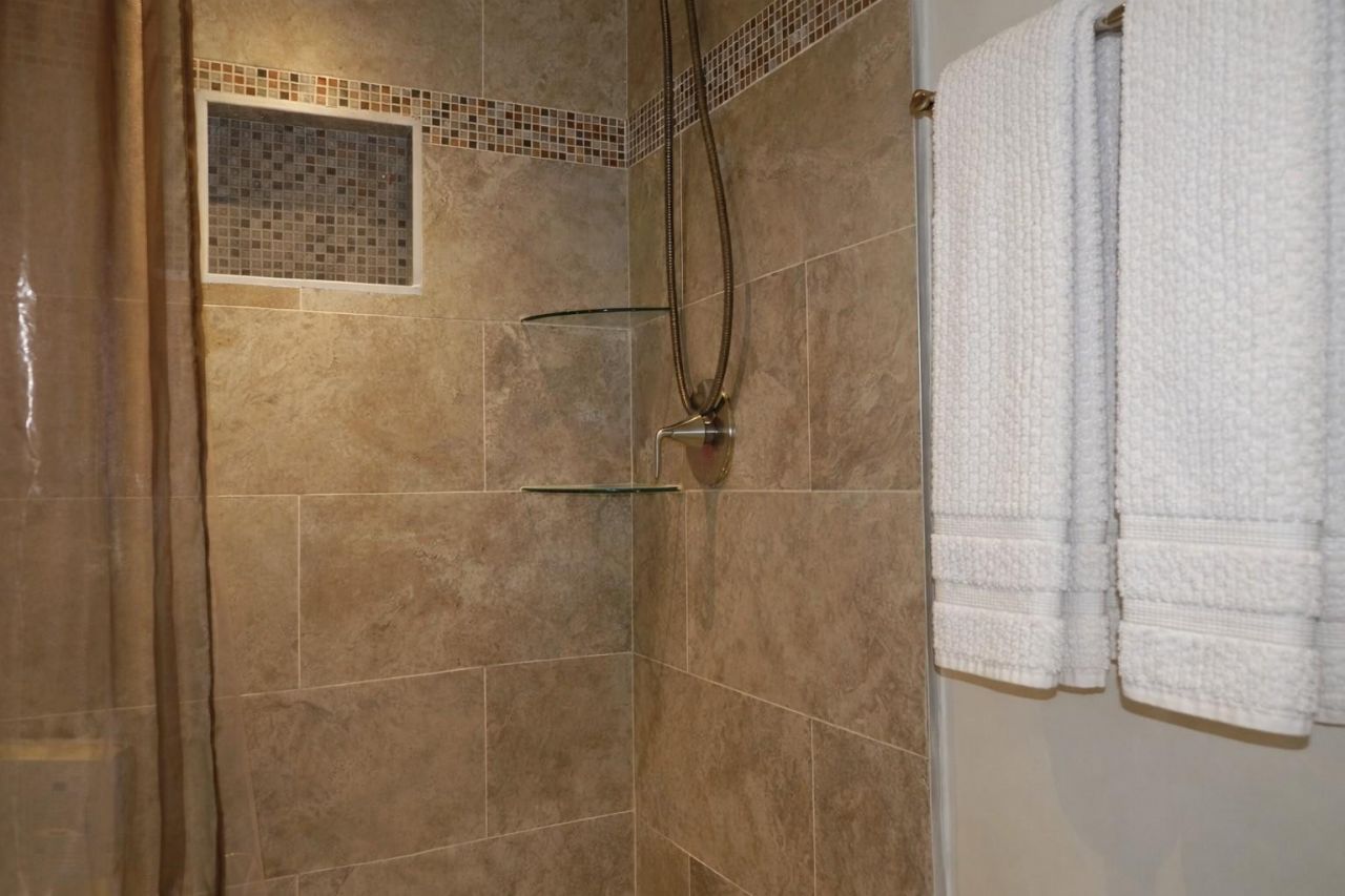 4350 Hillcrest Drive, Unit 1001   100, Hollywood, FL 33021 Photo