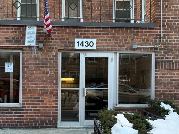 1430 Thieriot Avenue, Unit 5L, Bronx, NY 10460