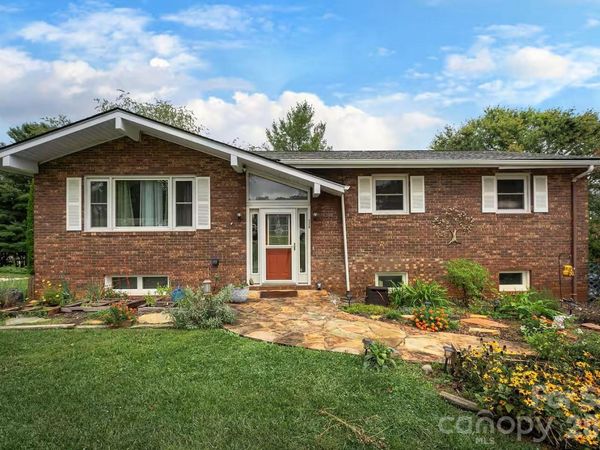 124 Oak Hill Road, Candler, NC 28715