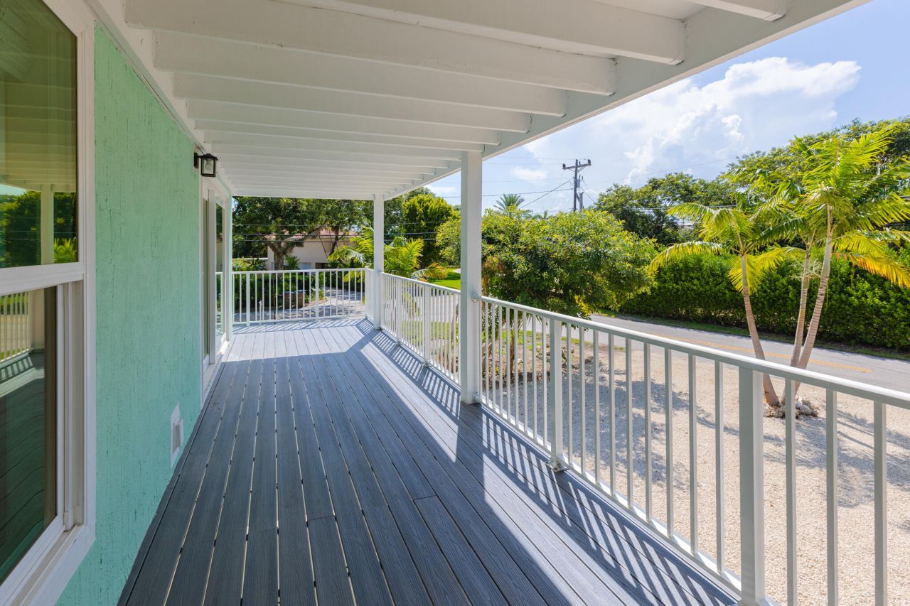 224 W Seaview Drive, Duck Key, FL 33050 Photo