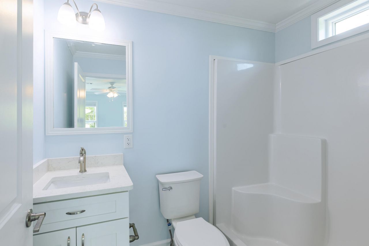 224 W Seaview Drive, Duck Key, FL 33050 Photo