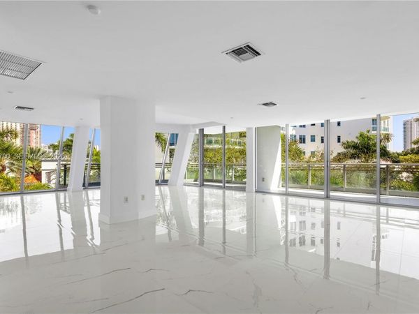 2950 NE 188th St , Unit 349, Aventura, FL 33180