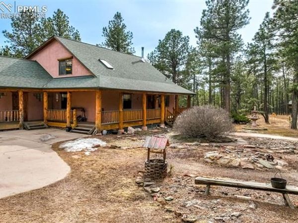 12225 Glenridge Lane, Colorado Springs, CO 80908