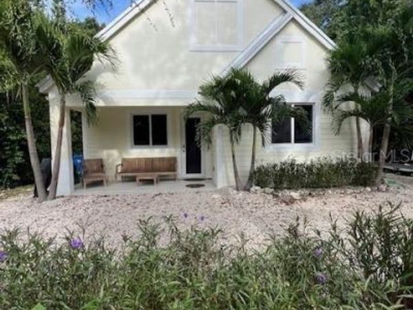 143 N HAMMOCK ROAD, ISLAMORADA, FL 33036