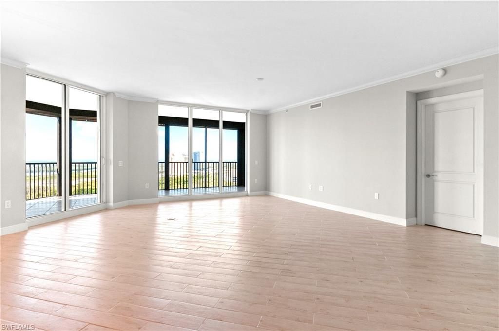 23850 Via Italia Cir, Unit 1706, Estero, FL 34134 Photo