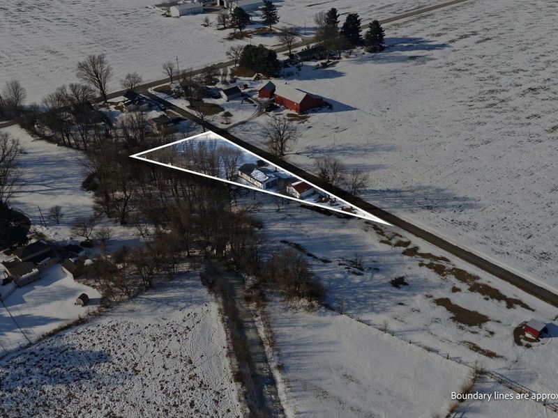 7485 Township Road 71, Edison, OH 43320 Photo 32