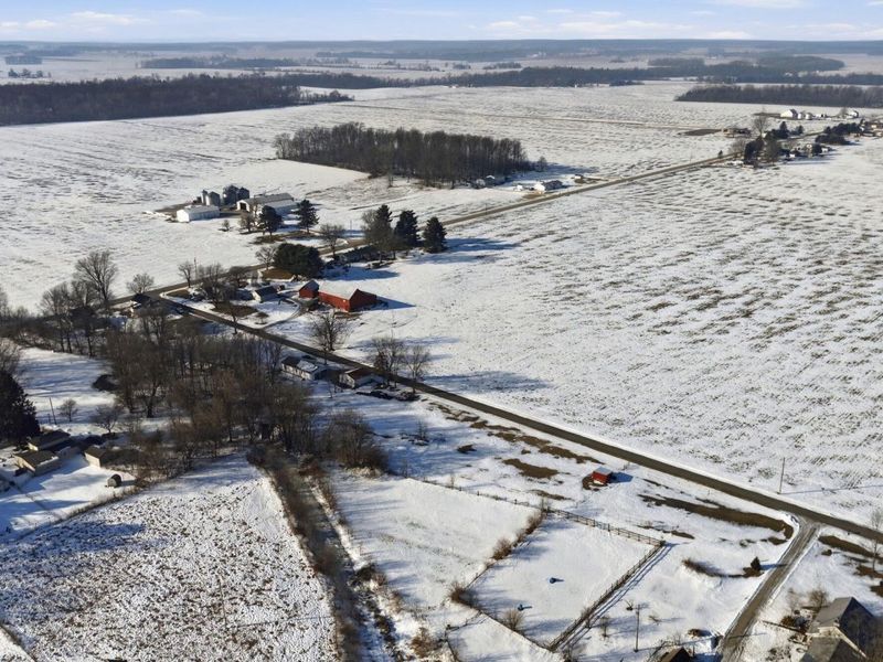 7485 Township Road 71, Edison, OH 43320 Photo 35