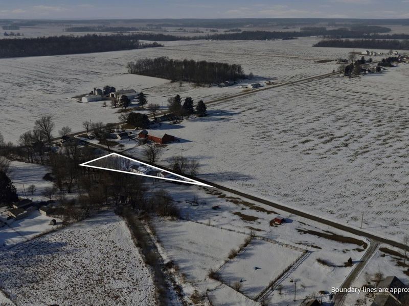 7485 Township Road 71, Edison, OH 43320 Photo 36