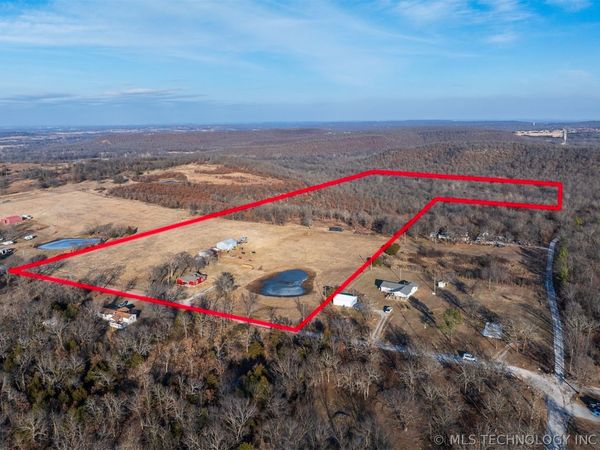 5413 N 105th West Avenue , Sand Springs, OK 74063