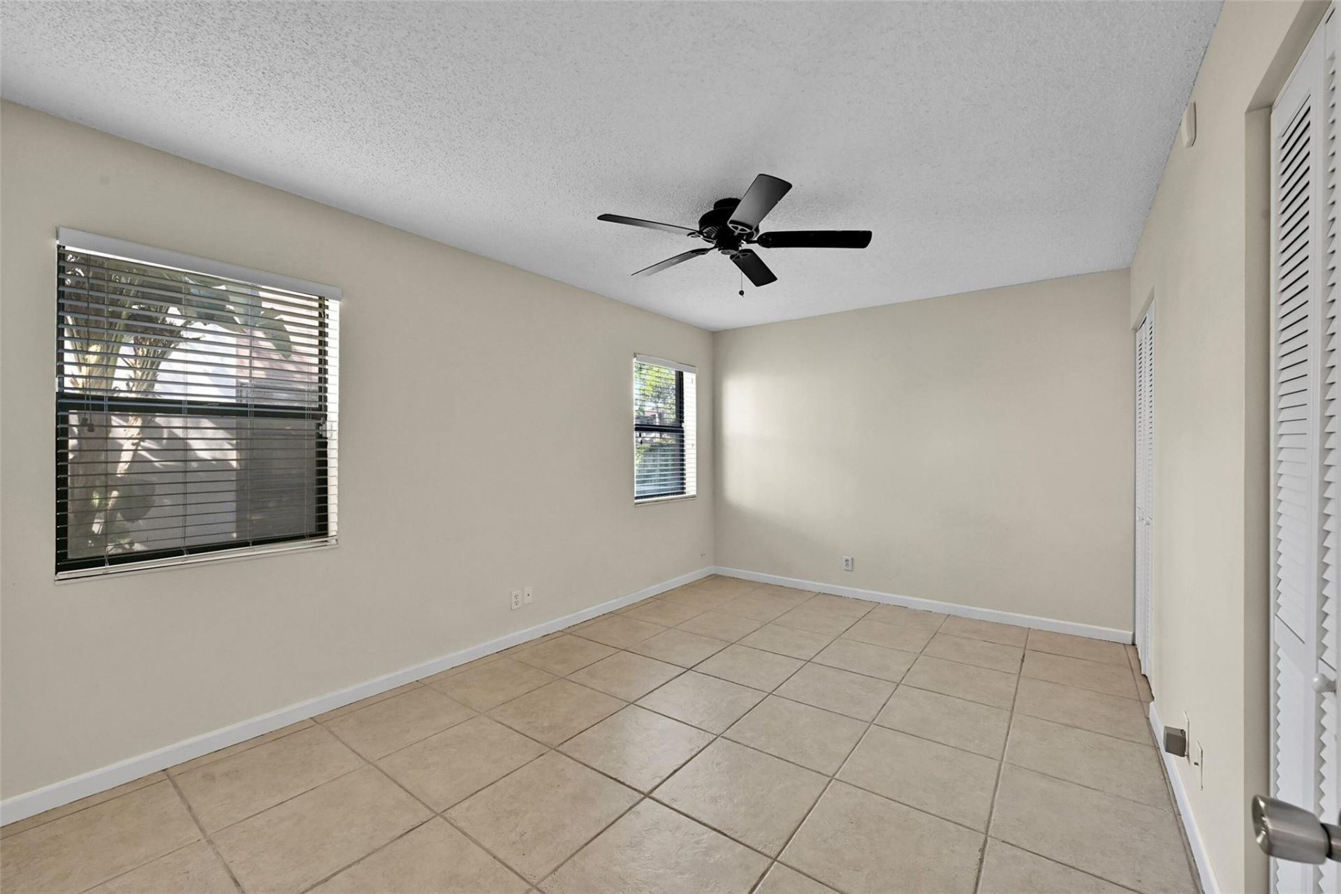 9866 Nob Hill Court, Unit 9866, Sunrise, FL 33351 Photo