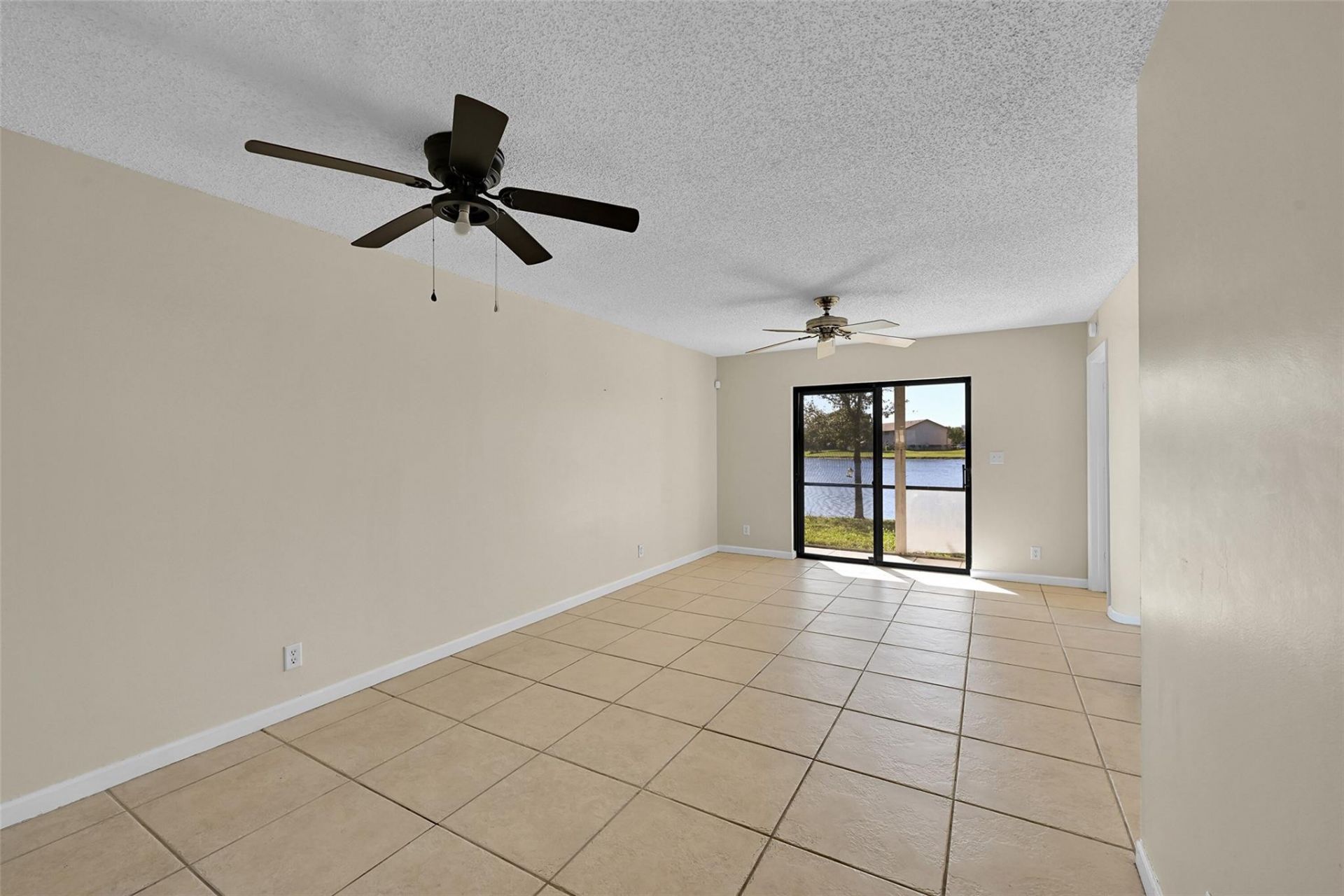 9866 Nob Hill Court, Unit 9866, Sunrise, FL 33351 Photo