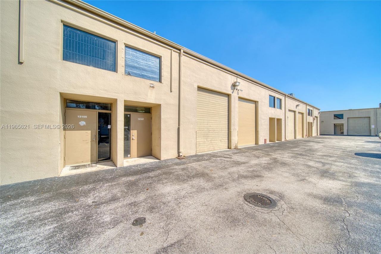 12107 SW 131st Ave , Miami, FL 33186 Photo