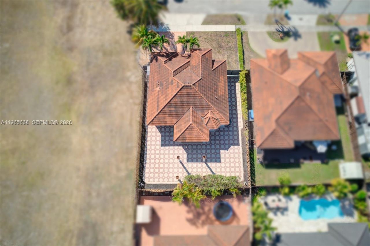 14833 SW 35th Ln, Miami, FL 33185 Photo