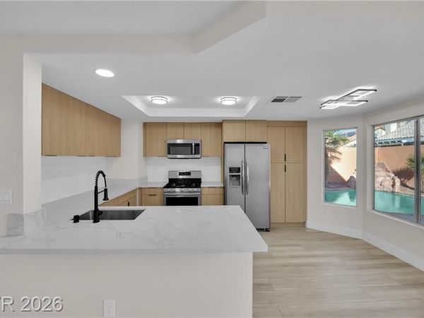 1650 Black Hills Way, North Las Vegas, NV 89031