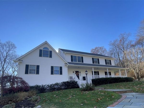 14 Adams Farm Road, Katonah, NY 10536