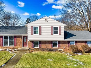 8010 Northern Spy Drive, Louisville, KY 40228