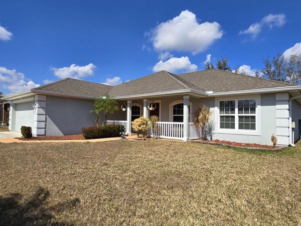 1473 SW Jacksonville Avenue, Port Saint Lucie, FL 34953