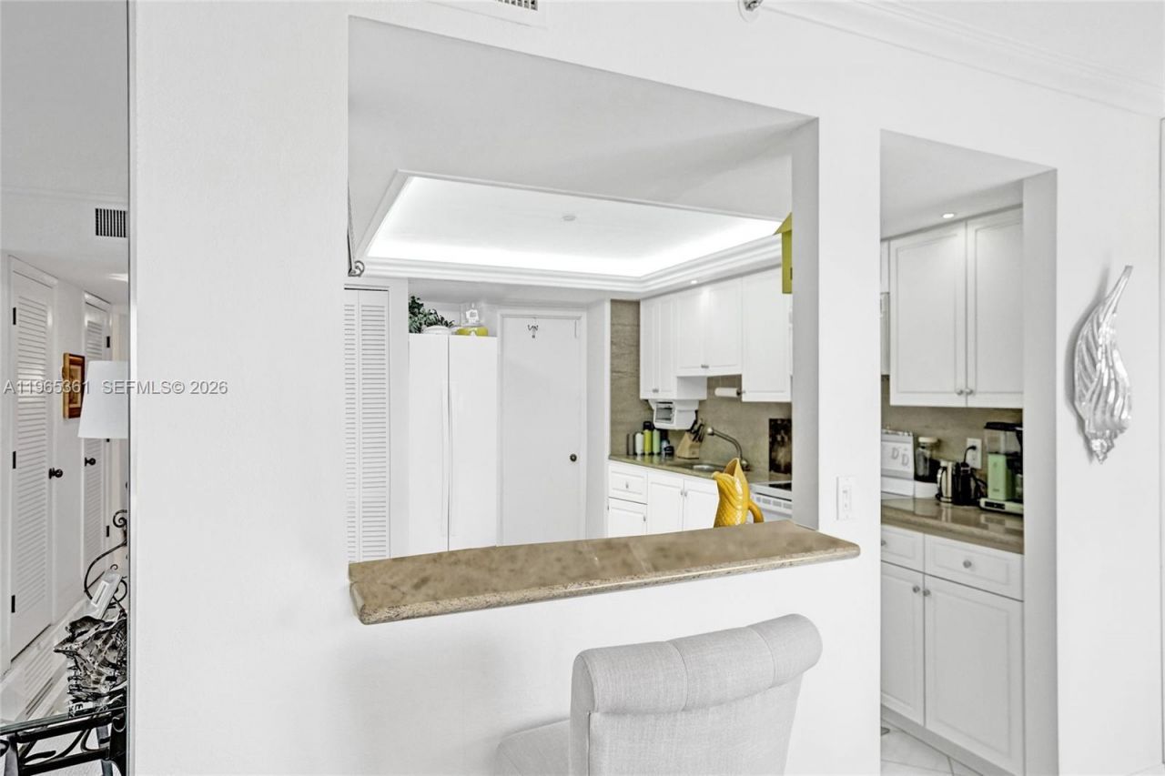 501 N Riverside Dr, Unit 802, Pompano Beach, FL 33062 Photo