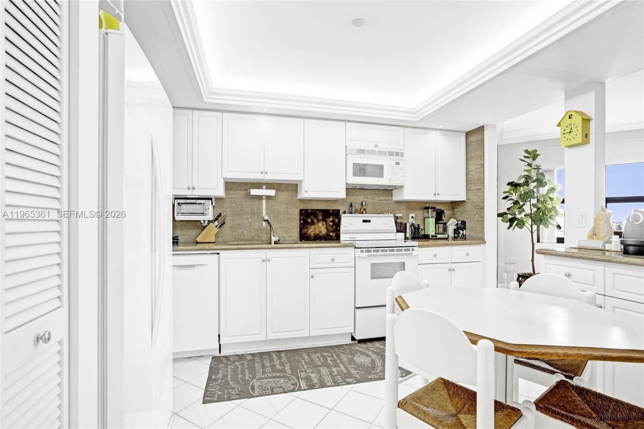 501 N Riverside Dr, Unit 802, Pompano Beach, FL 33062 Photo