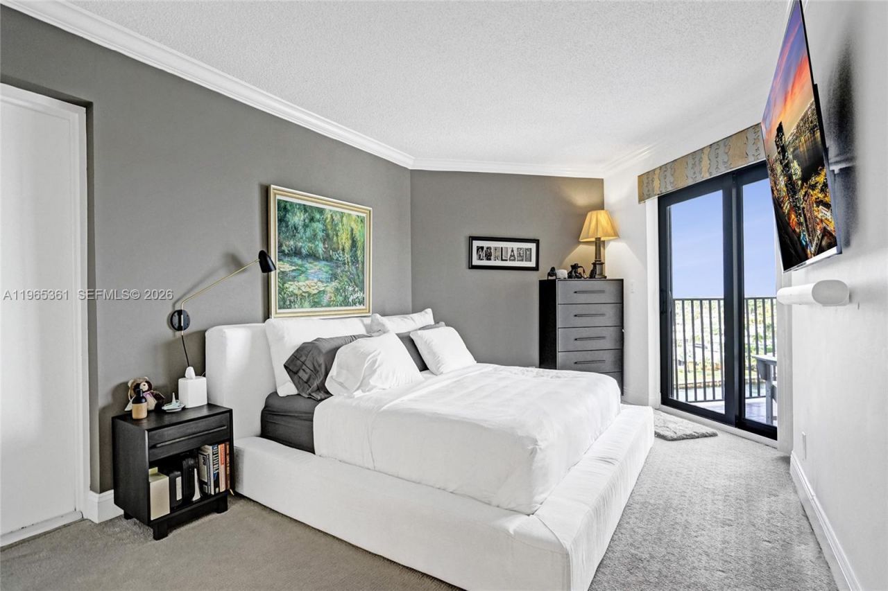 501 N Riverside Dr, Unit 802, Pompano Beach, FL 33062 Photo