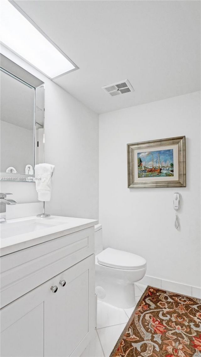 501 N Riverside Dr, Unit 802, Pompano Beach, FL 33062 Photo