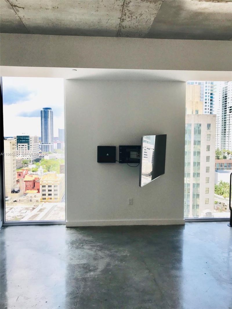 151 SE 1st St, Unit 1808, Miami, FL 33131 Photo