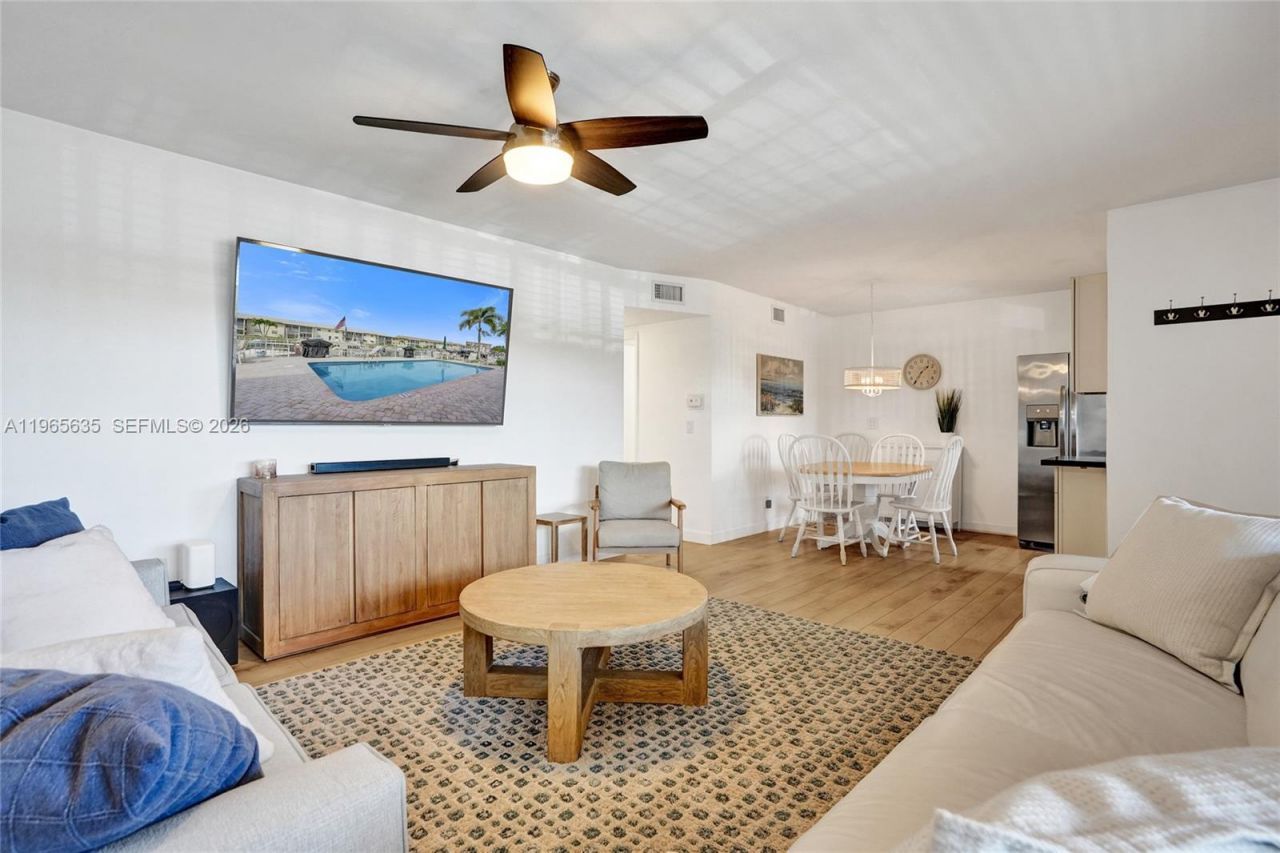 934 SE 9th Ave , Unit 17, Pompano Beach, FL 33060 Photo