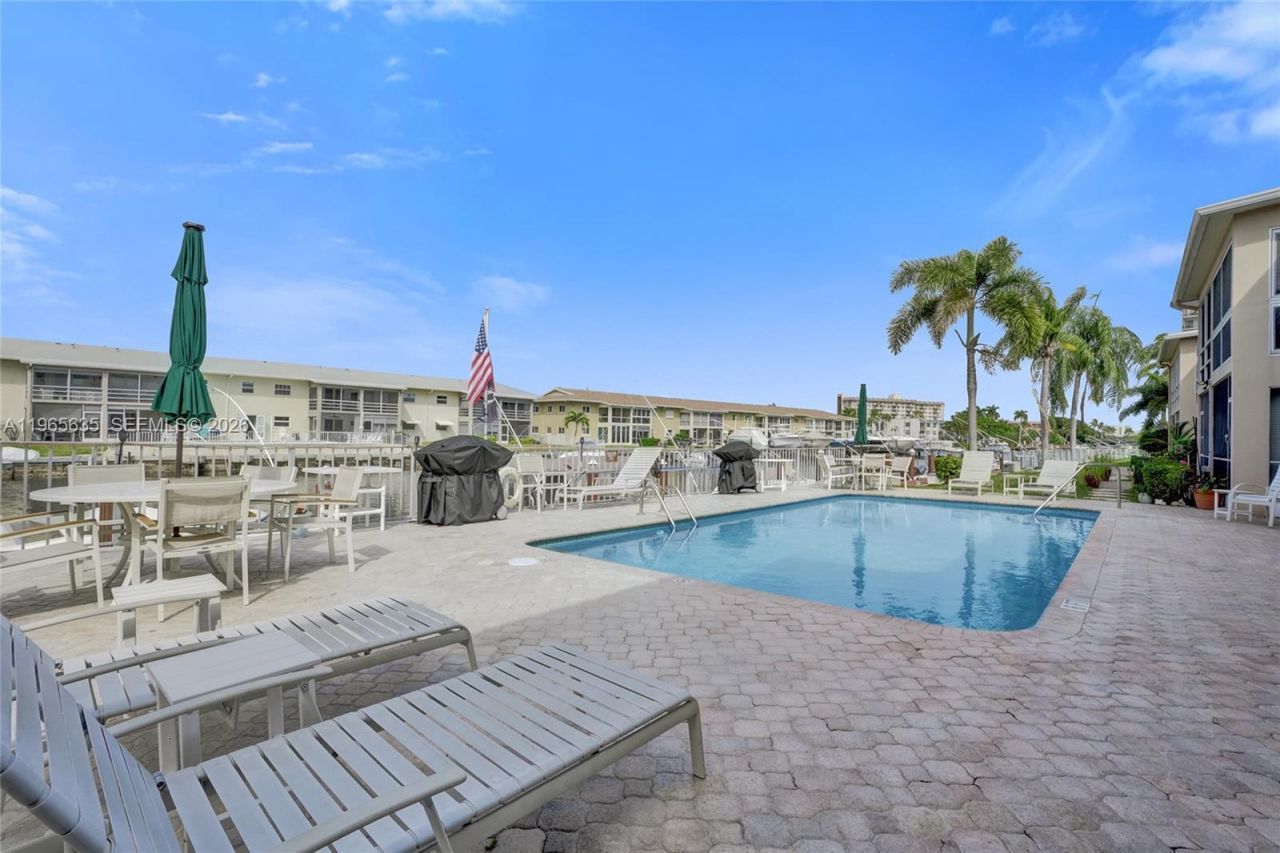 934 SE 9th Ave , Unit 17, Pompano Beach, FL 33060 Photo