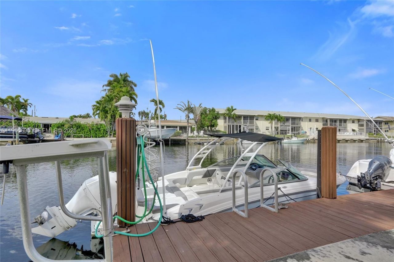 934 SE 9th Ave , Unit 17, Pompano Beach, FL 33060 Photo