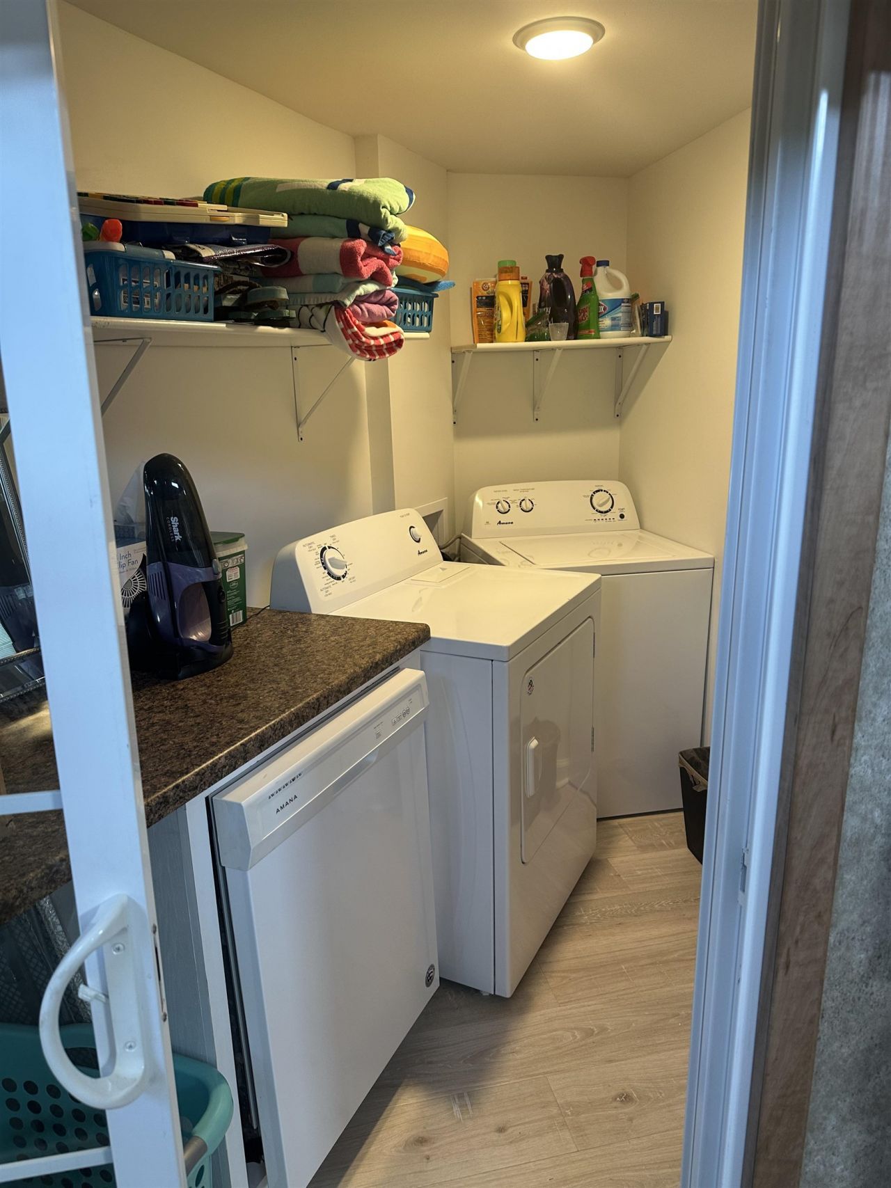 9700 Kings Rd. Photo 17