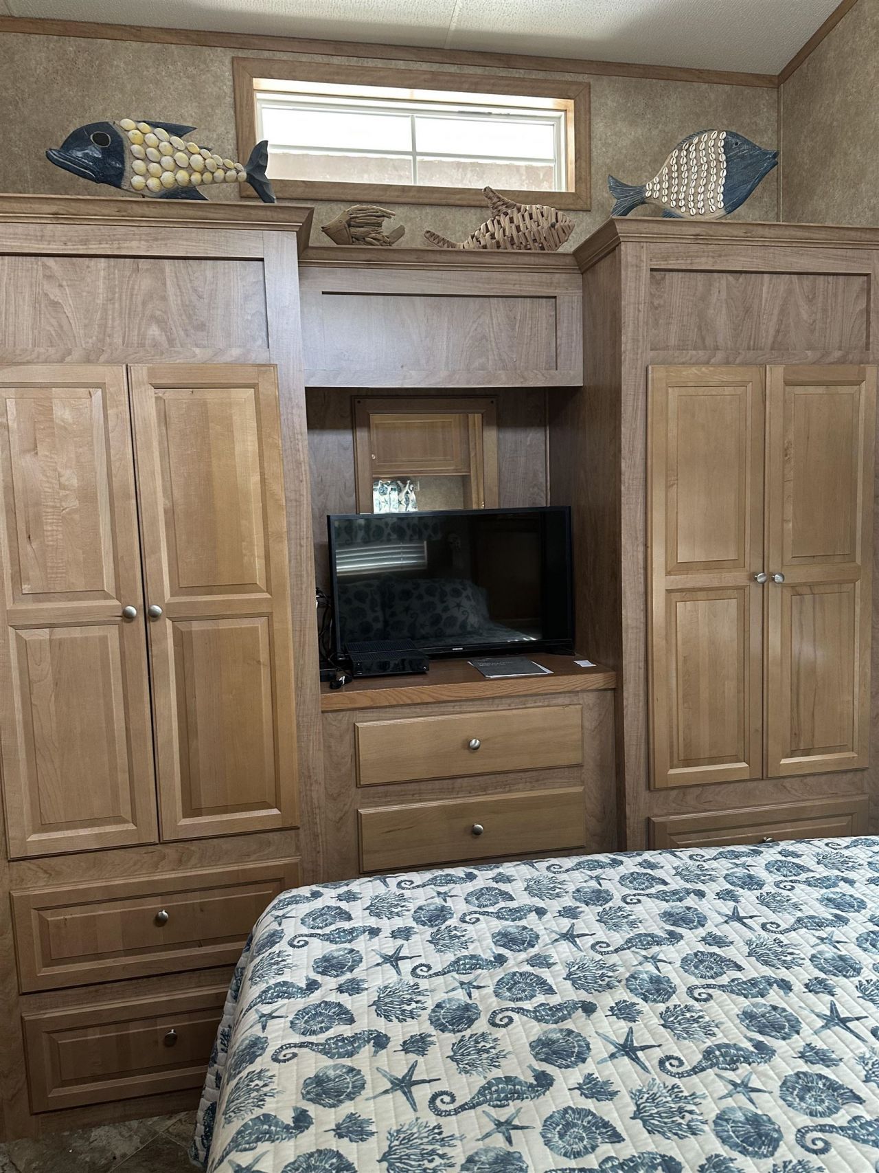 9700 Kings Rd. Photo 24