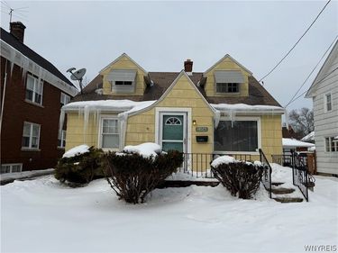 2456 South Avenue, Niagara Falls, NY 14305