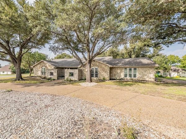 7408 Golf Club Drive, Fort Worth, TX 76179