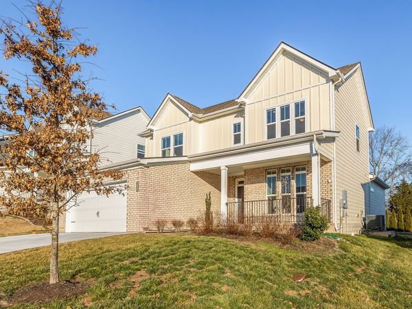 633 Castle Rd, Mount Juliet, TN 37122