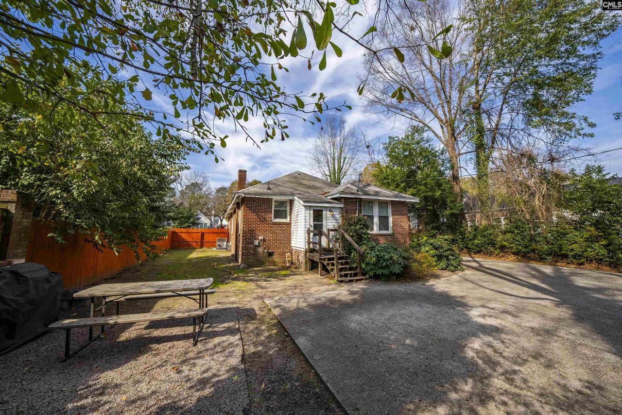 130 S Shandon  Photo 31