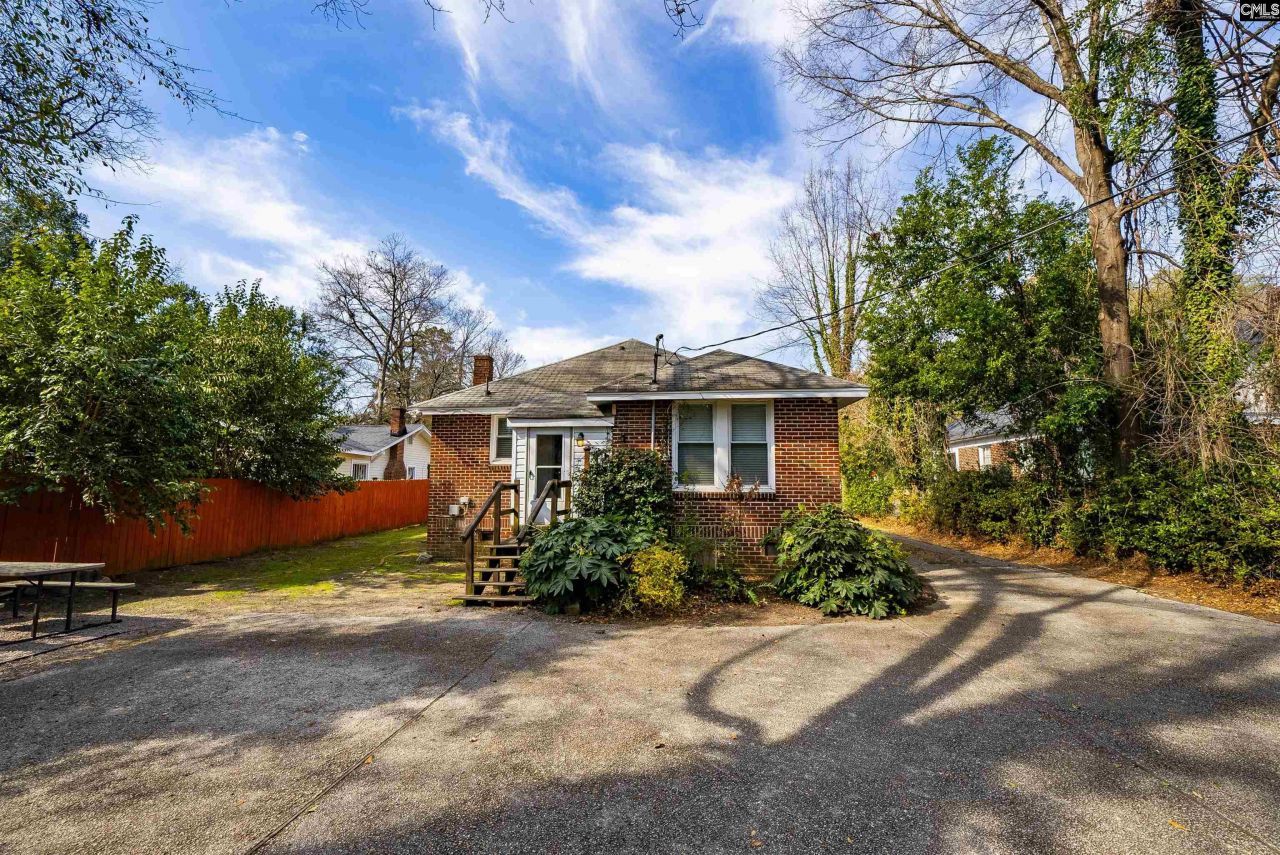 130 S Shandon  Photo 33