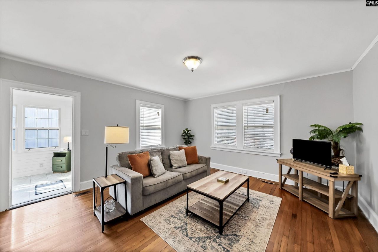 130 S Shandon  Photo 36