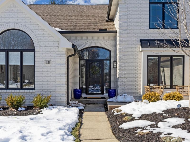 321 Windcroft Drive, Westerville, OH 43082 Photo 4