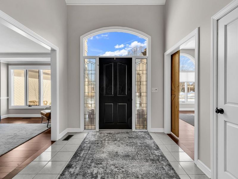 321 Windcroft Drive, Westerville, OH 43082 Photo 5